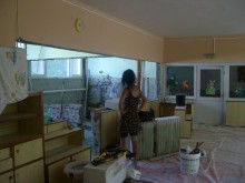 Започнаха ремонти в двете детски ясли в "Западен" 