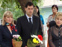 Нона Караджова за СОУ "Св. Патриарх Евтимий": Това е едно от елитните училища в България
