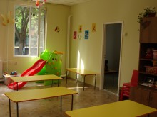 27 деца приема обновената група в ЦДГ "Осми март" в "Южен"