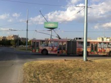 Примката около Батаклиев се затяга: EVN спира тока за тролеите!