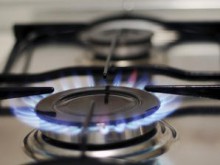 Паникьосани собственици се заключиха извън апартамента си от страх