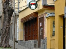 Осъдиха фенове на Ботев за погром над пъба на Локо Пд