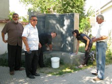 Почистиха паметник в Царацово