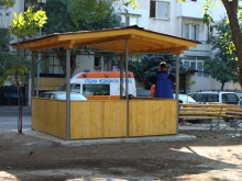 Превръщат запуснато място в "Южен" в парк. Правят нови беседки и детска площадка