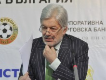 Клубовете скочиха на Валентин Михов