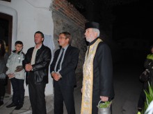 Официално откриха паметна плоча на асеновградски дарител и книжар