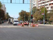 Затварят за преасфалтиране част от южното платно на бул."Шести септември"