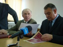 Анатолий Потапов представи енциклопедия за Русия
