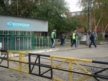 Жива верига оставя автобусите на Батаклиев в гаражите на "Филипово"!