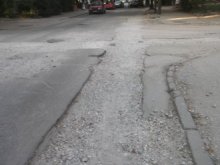 Мнозинството в общинския съвет си затвори очите за скъпи ремонти