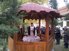 Дариха беседка на миряните от Белащица