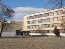 Тотев: Училищата в Пловдив ще плащат 50% по-ниска такса "смет"