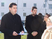 Тотев: Не увеличаваме такси, увеличаваме капацитета на "бялата зона"