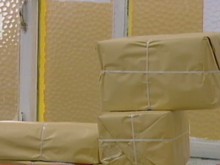 Коледните колети, изпратени за чужбина, са пълни с луканка, сирене и чубрица 