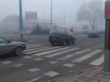 Готова е новата светеща пешеходна пътека на колелото на Панаира