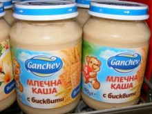 Майка намери парчета стъкла в бебешка каша от асеновградска фирма