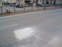 В "Южен" аварийно започнаха да кърпят дупки