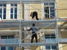 Изкоп срути стена на къща в центъра на Пловдив
