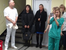 Депутати от ГЕРБ с подарък за родилен дом в Пловдив