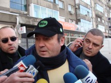 Съсед на избитото семейство: В шок съм! Бяха за пример!