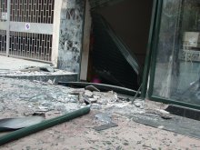 Бомбата, избухнала снощи, е заради засегнати бизнесинтереси, според съседи