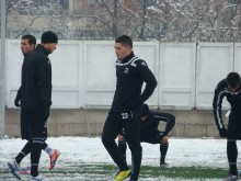 Локо договори контрола срещу Съединение