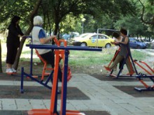 С три детски и две фитнес площадки на открито ще се сдобие "Централен"