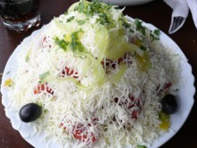 България и Македония в спор за ракията и шопската салата