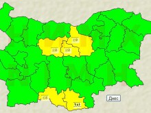 Облачността се разкъсва, валежите спират