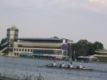 Българските гребци откриха сезона с 20 лодки в Пловдив