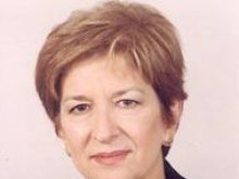 Радослав Гайдарски награждава шефката на РИОКОЗ