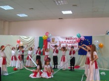 Наградиха участници във втория етап на проекта "Аз съм българче"