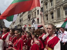 Хор "Евмолпея" с концерт в Народното събрание