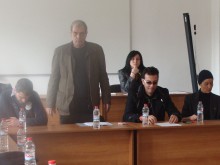 Кръгла маса събра протестиращите в Пловдив