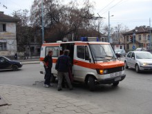 Млада дама зад волана блъсна пешеходец на бул. "Никола Вапцаров"