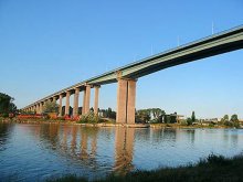 Плащаме такси за мостове и тунели