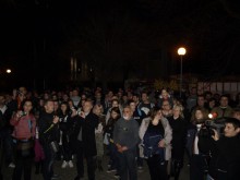 Родители на среща с директора на Хуманитарната заради "Харлем шейк"