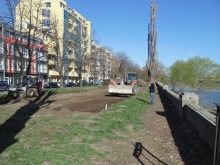 Започна изграждането на нова детска площадка в "Северен"