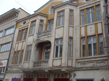 До дни стартира реконструкцията на Драматичния театър и ГХГ на Главната