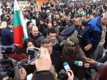 Протестите са стрували милиони на полицията