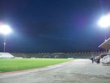 Решено: Локо приема Ботев (Враца) на тъмно