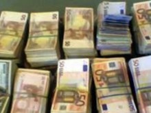 6000 българи и фирми с офшорки в Кипър, Панама и Сейшелите