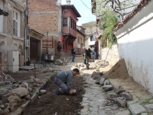 До месец улиците в Стария град стават по-удобни за придвижване