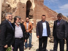 Откриха реставрираната базилика "Червената църква"