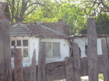 Зловещo мъртвило около къщата на ужасите в Столипиново