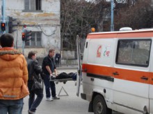 Пловдивските екипи на "Спешна помощ" носят ленти с надпис "Не на насилието"