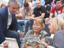 Английската гимназия в Пловдив отпразнува 55 години от създаването си