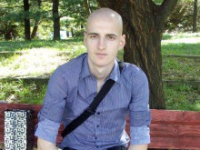 Благотворителен базар на книги - да помогнем на Светли