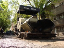 Затварят за движение част от южното платно на бул. "Санкт Петербург"