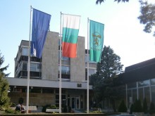 Ще санират сградата на Община Карлово